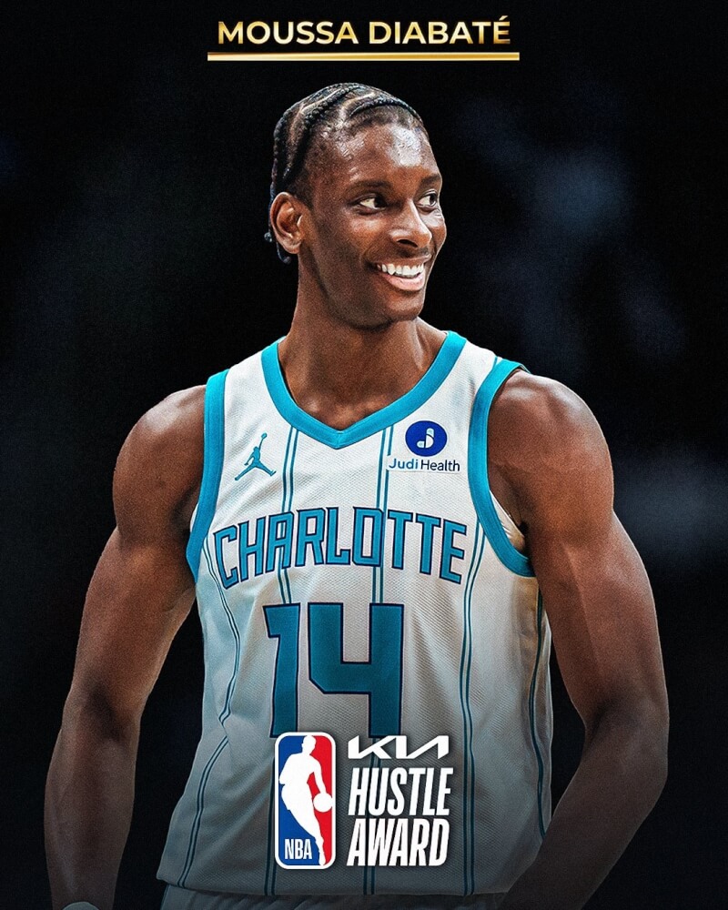 美國職籃NBA夏洛特黃蜂長人狄亞貝特獲選為2025-26賽季NBA最佳拚搏獎得主。（圖取自x.com/NBA）