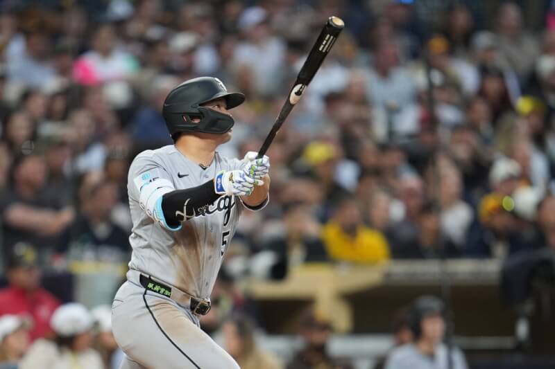 芝加哥白襪隊日籍好手村上宗隆1日在2局上敲出3分全壘打。（美聯社）