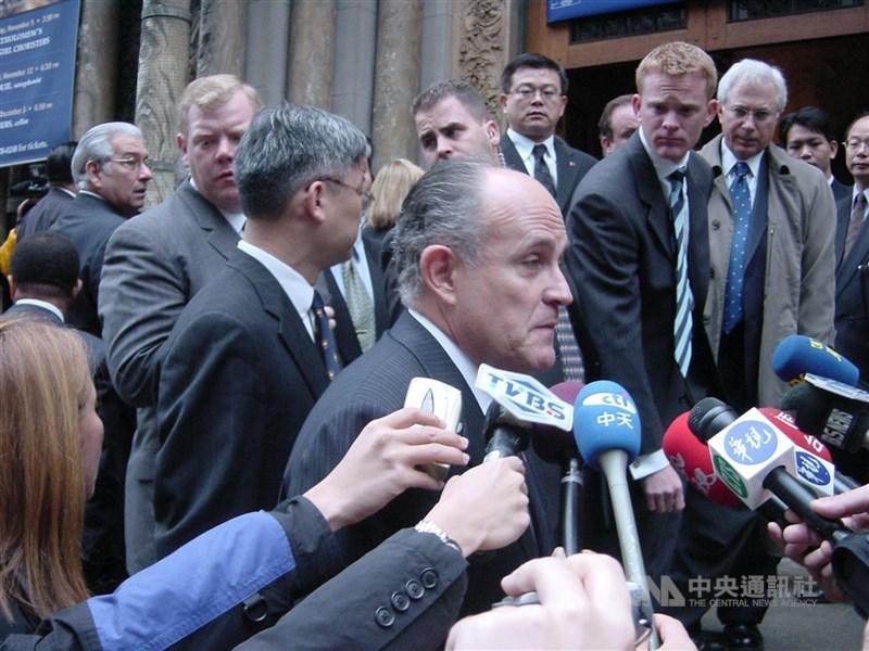 前紐約市長朱利安尼2003年檔案照。（中央社檔案照片）