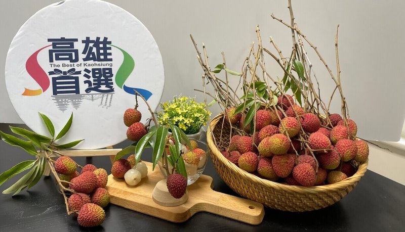 高雄市農業局推出「高雄首選」粒裝玉荷包禮盒，5日至11日推出母親節限定早鳥優惠。（高雄市農業局提供）中央社記者蔡孟妤傳真 115年5月5日