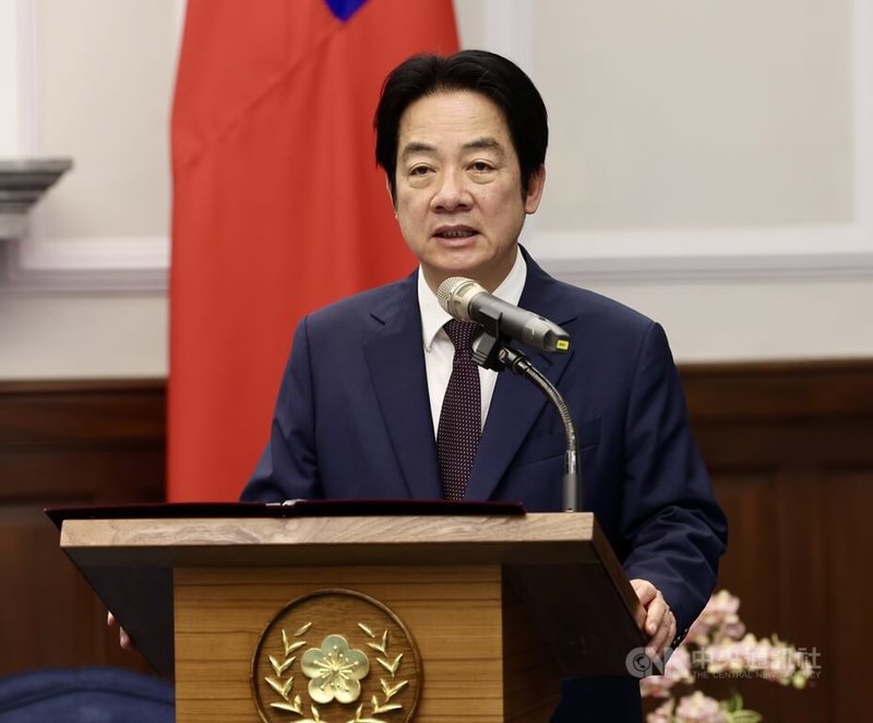總統賴清德（圖）5日在總統府接見以色列國會跨黨派議員團表示，台灣積極推動AI新十大建設，逐步落實人工智慧島的願景，相信未來台灣與以色列能攜手因應AI時代的挑戰，共同提升供應鏈與經濟韌性，帶動全球的繁榮穩定。中央社記者張皓安攝　115年5月5日
