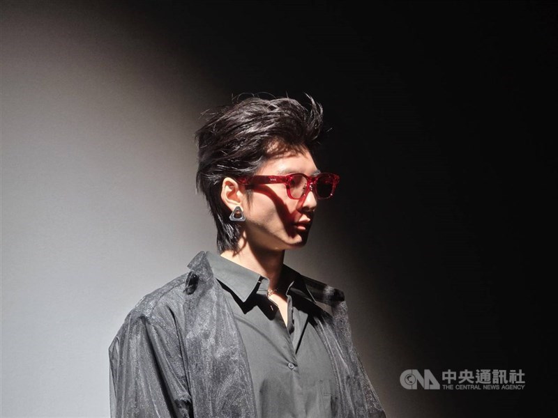 台灣品牌宏達電推出AI智慧眼鏡VIVE Eagle。（中央社檔案照片）