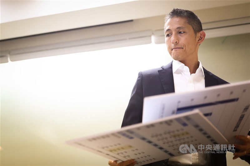 壯闊台灣聯盟創辦人吳怡農（圖）表示，恭喜沈伯洋將受徵召參選台北市長。吳怡農說，他會全力支持與協助接下來半年的選戰。（中央社檔案照片）