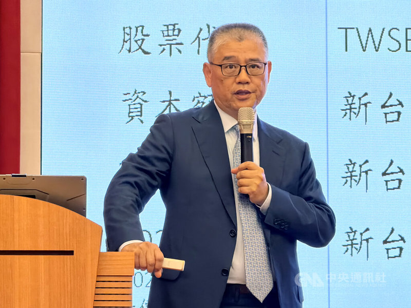 強固型工業電腦廠神基15日召開法人說明會，董事長黃明漢（圖）預估，2026年將逐季成長，全年營收有望成長5%至10%。中央社記者吳家豪攝　115年5月15日