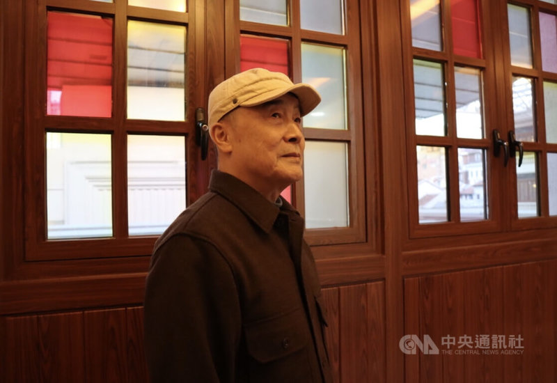 作家王力雄在文革爆發將近一甲子後，回顧這場運動，認為並不只是權力鬥爭而已，並認為核心與人類想解決的「效率」與「公平」問題有關。圖為2025年12月，王力雄在上海受訪。中央社記者張淑伶上海攝　115年5月16日