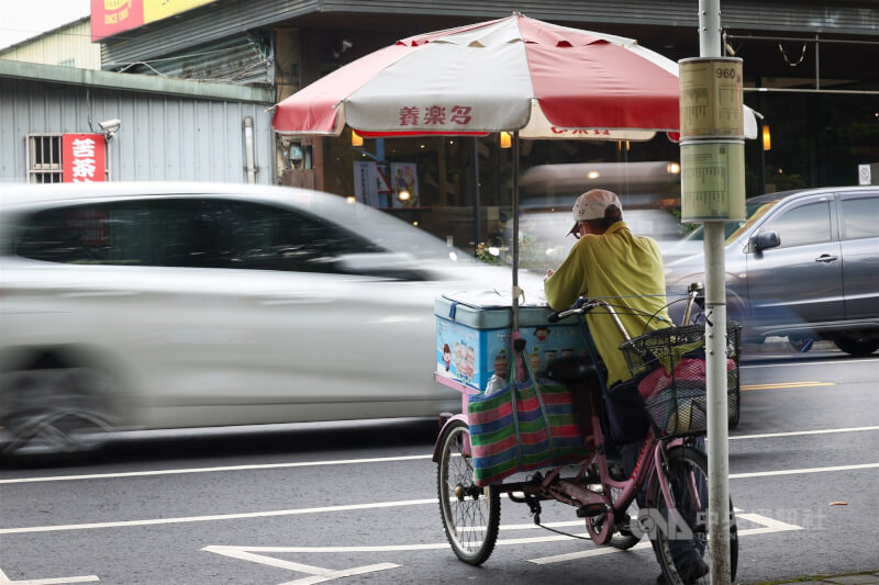 圖為新北市新莊區一處流動攤車。（中央社檔案照片）