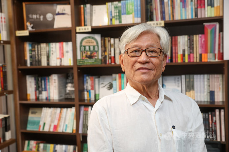 作家李敏勇（圖）「蔡桑：小說蔡焜霖」新書分享會17日下午在台北舉行，他以溫厚深沉的筆調交織個人回憶，記述政治受難者蔡焜霖的人生側影。中央社記者吳家昇攝　115年5月17日