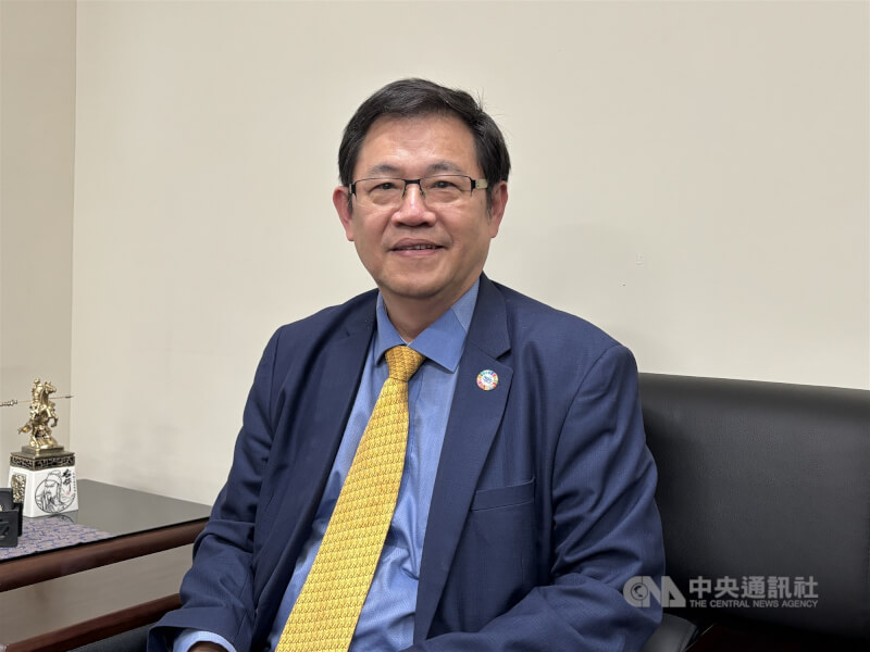 負責「無人機外交小組」的外交部非政府組織國際事務會執行長江振瑋。（中央社檔案照片）