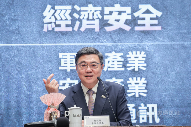 行政院長卓榮泰（圖）19日上午在行政院舉行520記者會，說明過去一年來內閣團隊施政成果，以及盤點未來推動重大政策。中央社記者裴禛攝　115年5月19日