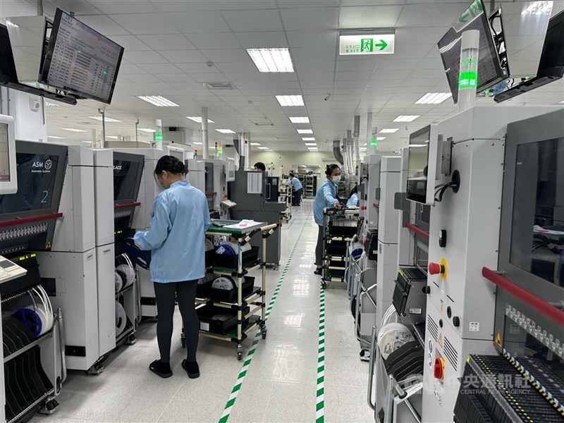 圖為友通桃園智慧工廠。（中央社檔案照片）