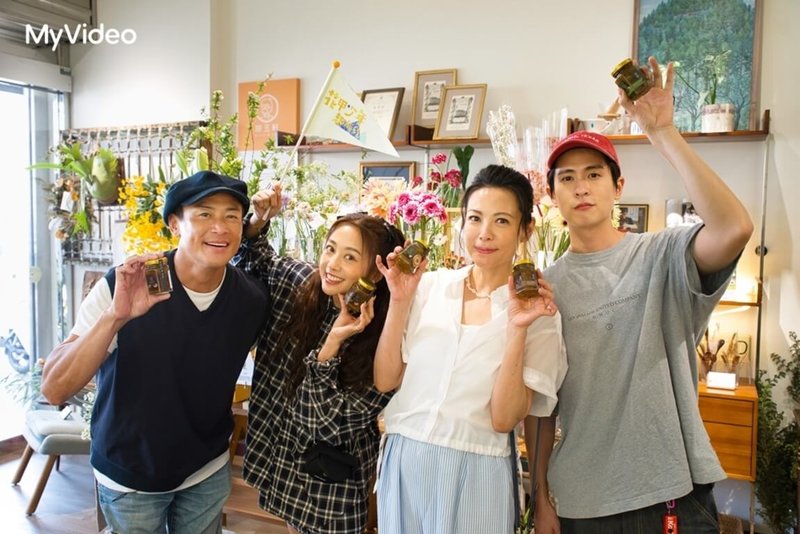 藝人江宏恩（左起）、吳映潔（鬼鬼）、陳孝萱、石知田，隨節目「花甲少年趣旅行」前進台南展開療癒之旅。（台灣大哥大MyVideo提供）中央社記者洪素津傳真　115年5月20日