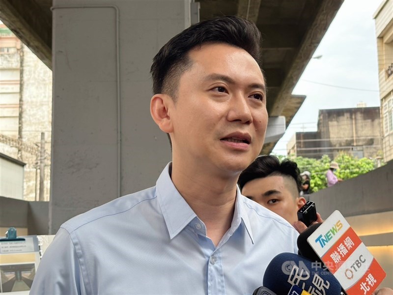 圖為竹北市長鄭朝方。（中央社檔案照片）