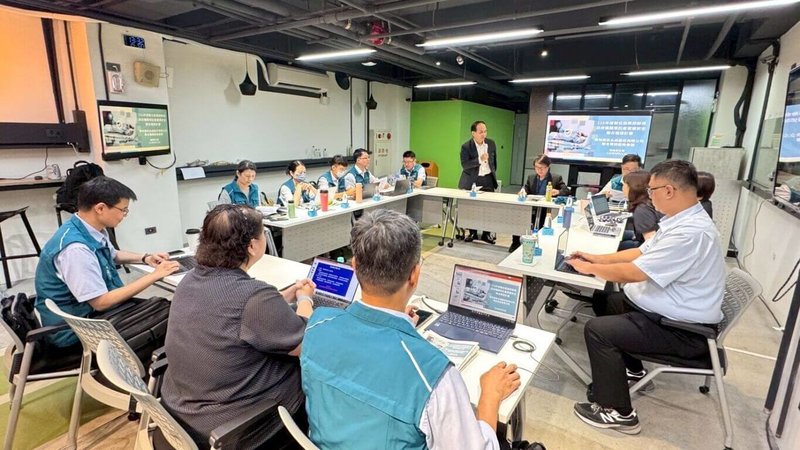 數發部資安署21日表示，正式啟動「受託者資安聯合稽核計畫」，聯合不同公務機關共同辦理委外廠商稽核，強化政府委外供應鏈資安防護。（資安署提供）中央社記者趙敏雅傳真　115年5月21日