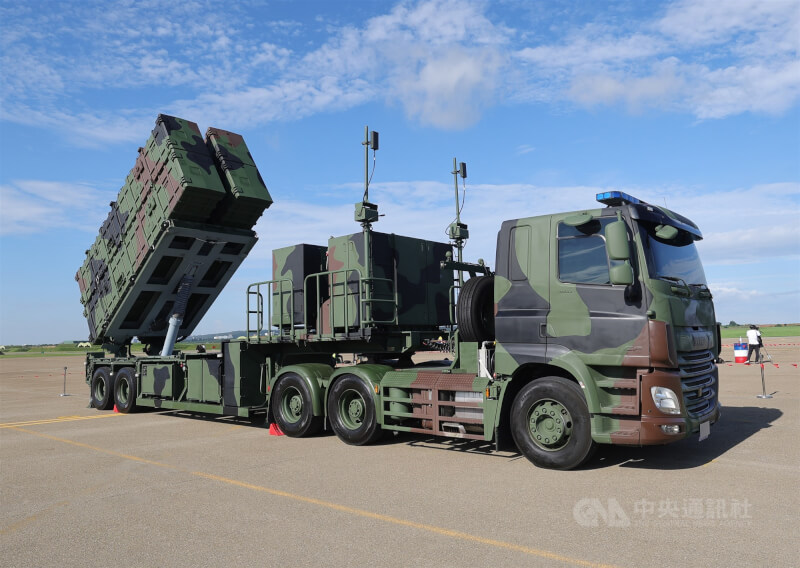 圖為雄風三型反艦飛彈發射車。（中央社檔案照片）