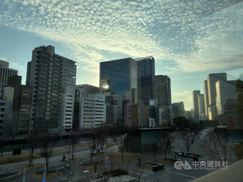 台灣近年與日本、加拿大等多國簽訂度假打工協議，每年吸引超過數萬名青年申請，為提供完整度假打工資訊，教育部青年署7月17日舉辦宣導會。圖為日本大阪市景。中央社　115年5月26日