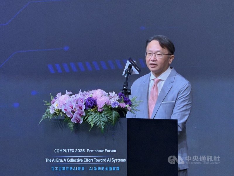 宏碁董事長暨執行長陳俊聖27日出席台北國際電腦展展前論壇說，PC關鍵零組件缺料加劇，以中央處理器（CPU）短缺最嚴重，隨著更多晶片廠加入供應行列，有助於緩解整體供應壓力。中央社記者吳家豪攝 115年5月27日