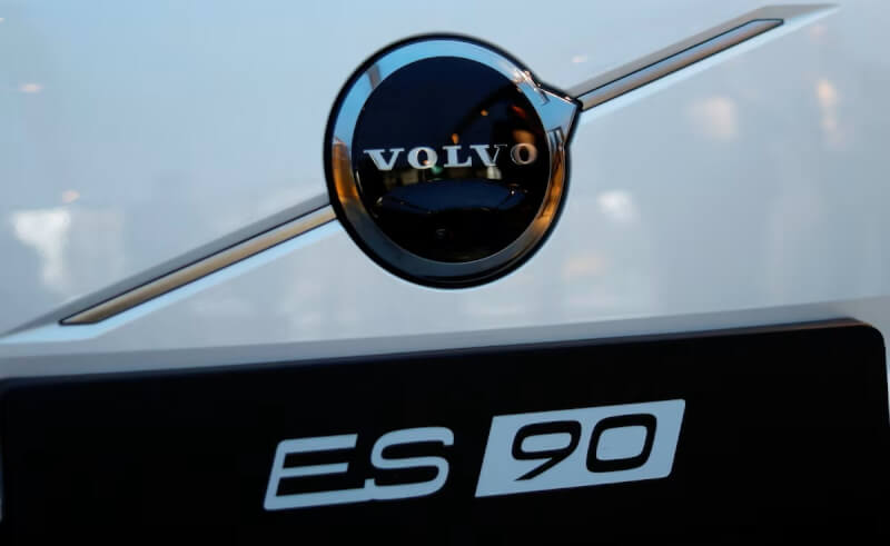 圖為Volvo ES90電動車。（路透社）