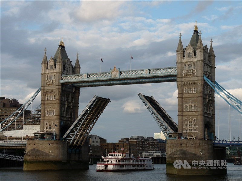 倫敦重要地標倫敦塔橋。（中央社檔案照片）