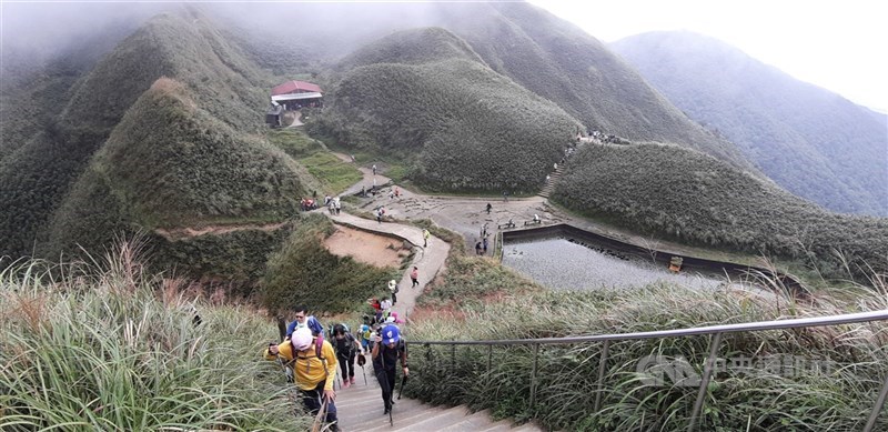 圖為宜蘭縣礁溪鄉抹茶山，近年來成為打卡熱點。（中央社檔案照片）