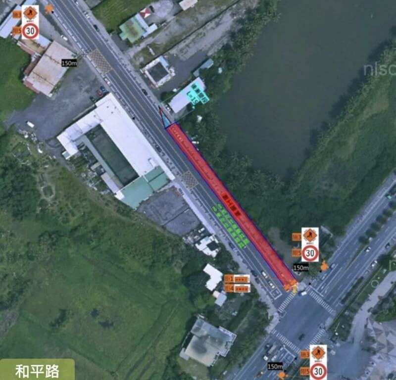 為改善花蓮市區南濱一帶易淹水問題，縣府進行新建南濱滯洪池等工程，配合引流箱涵施作，29日起和平路北端部分人行道及機慢車道將封閉3個月，保留雙向車道通行。（花蓮縣府提供）中央社記者張祈傳真　115年5月28日
