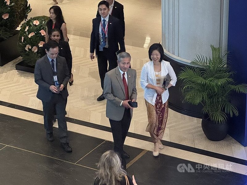 亞洲安全論壇「香格里拉對話」29日在新加坡登場。圖為新加坡外交部長維文（灰衣者）到場。中央社記者吳昇鴻新加坡攝 115年5月29日