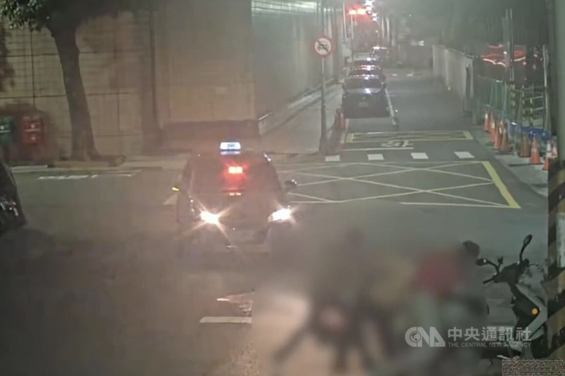 台北市文山區31日凌晨發生鬥毆事件，警方出動優勢警力壓制，後續將送辦3嫌。（翻攝照片）中央社記者黃麗芸傳真 115年5月31日