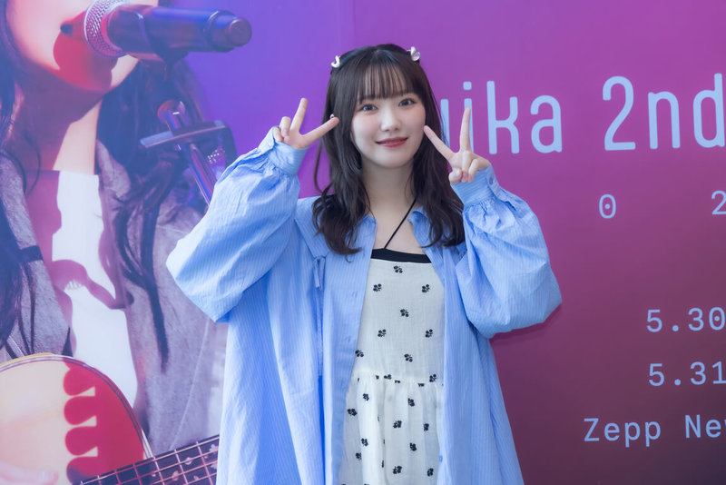 日本歌手Yuika擁有在YouTube破1.2億觀看次數的金曲「因為喜歡你。」她來台開唱2天後，分享吃台灣小吃的經驗。（環球提供）中央社記者王心妤傳真　115年6月1日