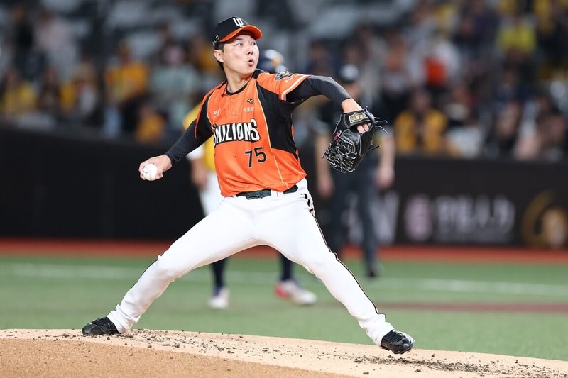 中華職棒統一7-ELEVEn獅隊郭俊麟（圖）2日先發對中信兄弟，投5局失1分拿下勝投，獅隊以7比3拿勝，但總教練林岳平直言不必要的保送過多。（統一獅隊提供）中央社記者謝靜雯傳真　115年6月2日
