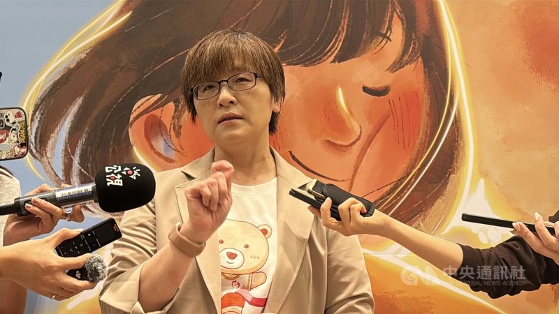 衛福部醫事司長劉越萍（圖）6日受訪時坦言，移植仍是現階段最穩定、也最能看見生命曙光的途徑，但近年受負面新聞影響，器官捐贈數下降，台灣嚴禁器官買賣，盼各界能持續響應器捐。中央社記者沈佩瑤攝　115年6月6日