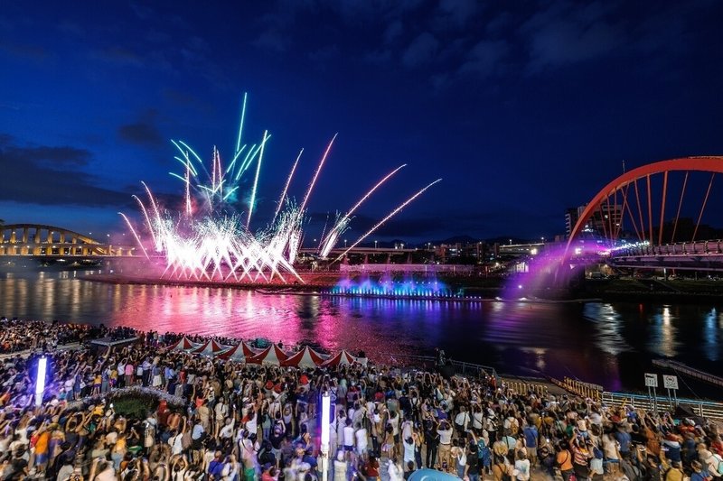 2026台北水舞嘉年華13日到27日每天晚間水舞展演時間為傍晚6時30分、晚間7時30分、8時30分與9時。圖為過往活動情形。（台北市政府觀光傳播局提供）中央社記者楊淑閔傳真　115年6月9日