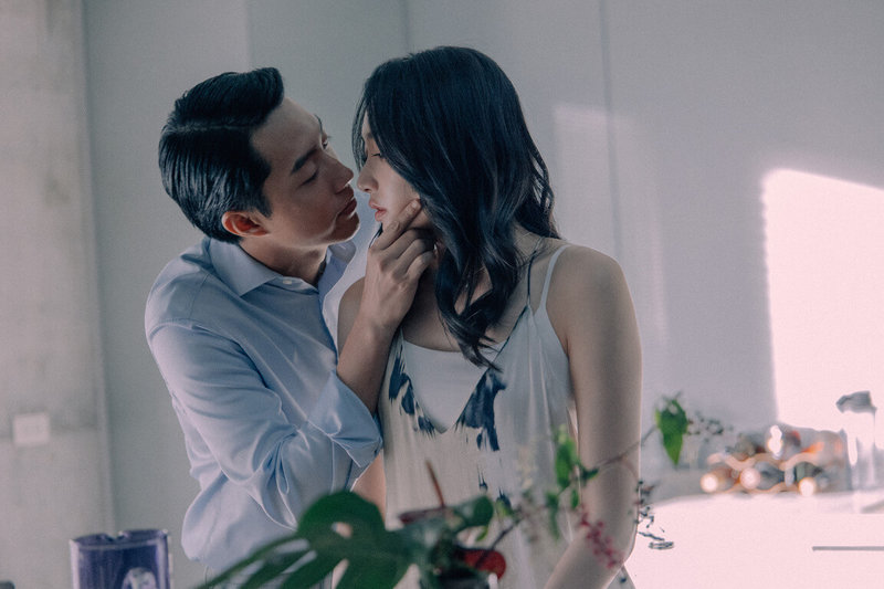 短片「你所不知道的妻子」改編自香港小說，由演員蔡凡熙（左）、蔡思韵（右）主演，入選韓國富川影展國際奇幻短片單元。（大思娛樂提供）中央社記者王心妤傳真 115年6月11日