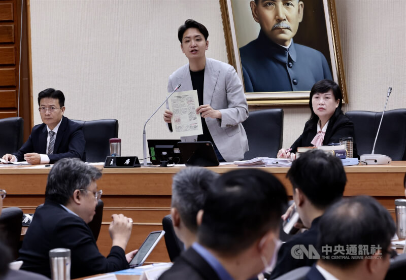 立法院教育及文化委員會10日舉辦「電子競技運動發展基本法草案」公聽會,邀請相關單位、專家學者廣納意見,作為後續審議法案、政策調整。中央社記者張皓安攝 115年6月10日