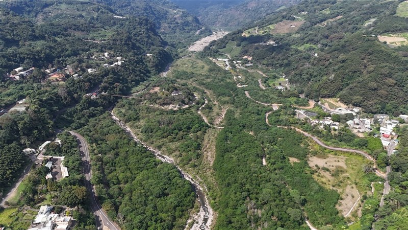 圖為苗栗縣泰安鄉空拍畫面。（民眾提供）中央社記者管瑞平傳真