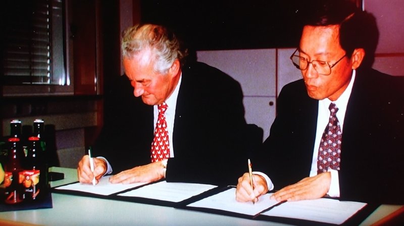 工研院與德國佛羅恩霍夫協會(Fraunhofer)於1997年簽署合作協議,開啟雙方長達近30年的科研合作關係。工研院表示,雙方早期合作聚焦機械、自動化與先進製造技術,近年則擴展至半導體、人工智慧(AI)及能源技術等領域。(工研院提供)中央社記者林尚縈柏林傳真 115年6月14日