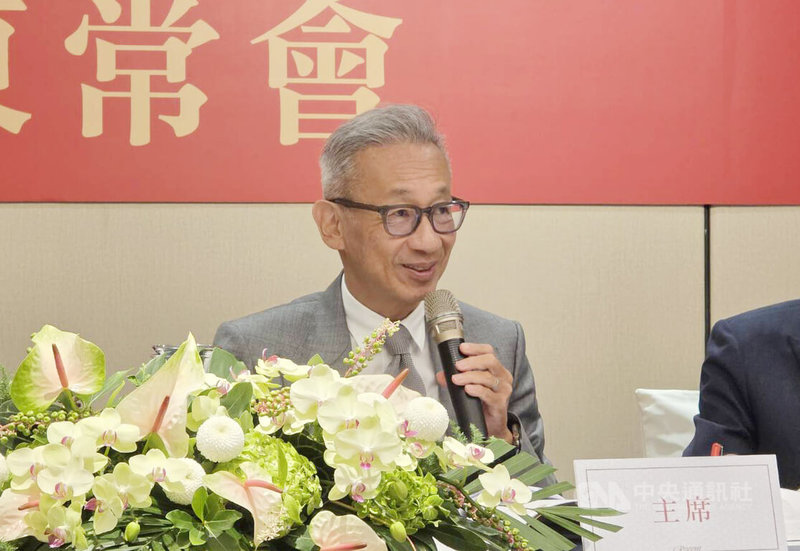 晶華酒店16日舉行股東常會，由董事長潘思亮主持，他表示，看好商務觀光，台灣科技和出口強勁成長。中央社記者江明晏攝　115年6月16日