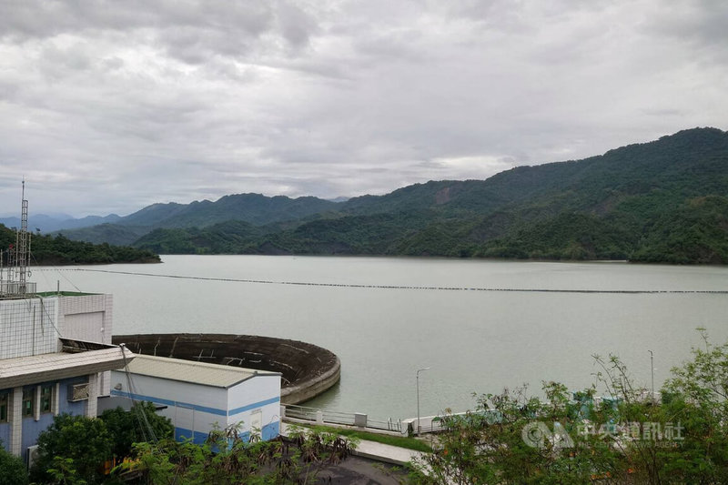 南部山區連日出現明顯降雨，南化水庫獲得挹注，16日上午蓄水率突破8成。中央社記者楊思瑞攝 115年6月16日