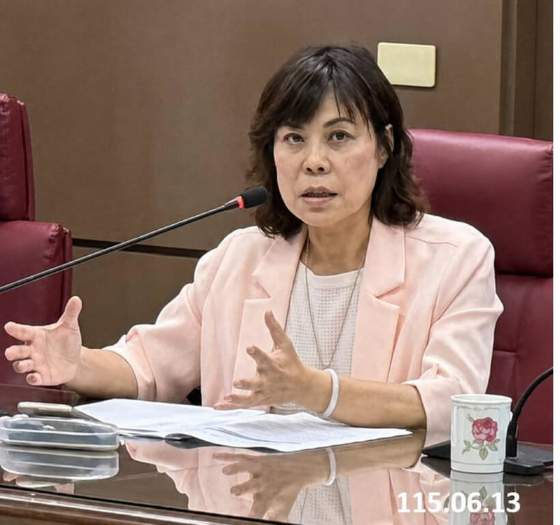 年底地方選舉,避免「澎湖選舉決戰境外」,高雄高分檢主任檢察官葉淑文強調高分檢扮演桶箍角色,所轄高澎屏等4個地檢署成立區域聯合查察賄選機制,追緝跨區妨害選舉犯罪案件。(澎湖地檢署提供)中央社 115年6月16日