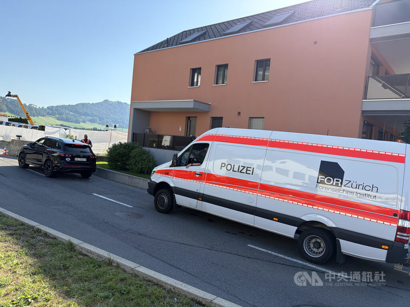瑞士軍方為美伊會談部署2000軍力,圖為布爾根施托克入山最後一個檢查哨。中央社記者郭芳君布爾根施托克攝 115年6月21日