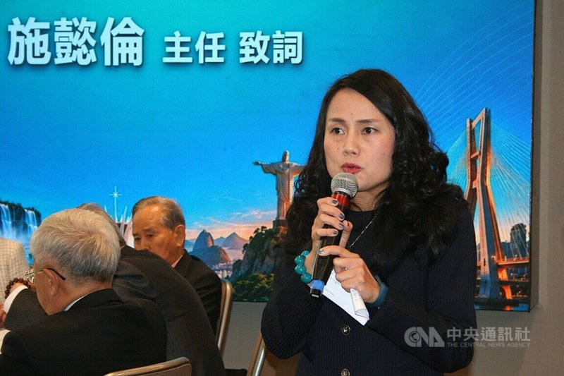 中南美洲台灣商會聯合總會會議19日至21日在聖保羅舉行,經濟部20日舉行午宴,外貿協會巴西台貿中心主任施懿倫表示,台商是台灣企業拓展國際的重要橋梁,並以科技力、運動服飾與健康產業提升能見度。中央社記者唐雅陵聖保羅攝 115年6月21日