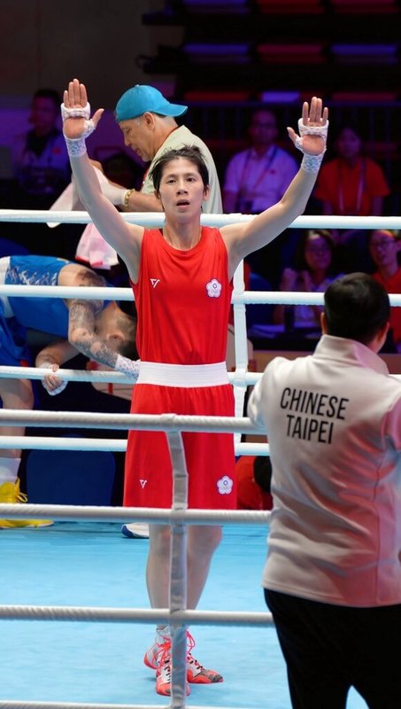 拳擊WB盃中國站21日進行的女子60公斤級決賽，台灣好手林郁婷面對哈薩克新秀格拉費耶娃，最終就以2比3落敗收下銀牌。圖為4強賽事照片。（中華民國拳擊協會提供）中央社記者黎建忠傳真 115年6月21日