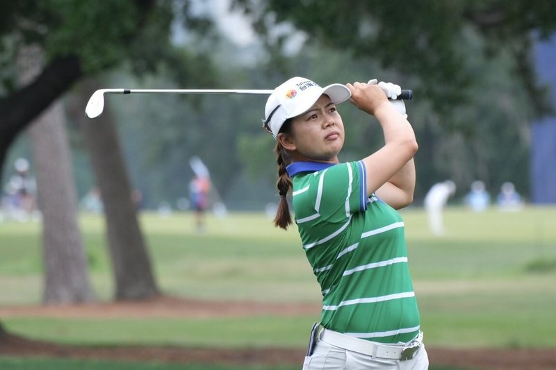 美國女子職業高爾夫巡迴賽(LPGA)邁爾菁英賽22日結束最終回合,台灣好手徐薇淩(圖)抓5博蒂、獵1鷹、吞2柏忌繳出67桿,以4天低於標準15桿的273桿、並列第3名作收。(昊昭顧問有限公司提供)中央社記者黎建忠傳真 115年6月22日