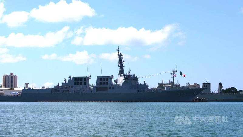 南韓新銳海軍戰力神盾驅逐艦正祖大王號停靠珍珠港,準備參與2026年第30屆環太平洋軍演(RIMPAC)。中央社記者林宏翰夏威夷檀香山攝 115年6月22日