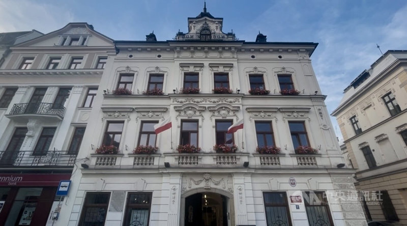 中歐作家閱讀月活動於切申文化中心「國家之家」(COK Dom Narodowy)舉行。中央社記者鄭淨伃切申攝 115年6月22日