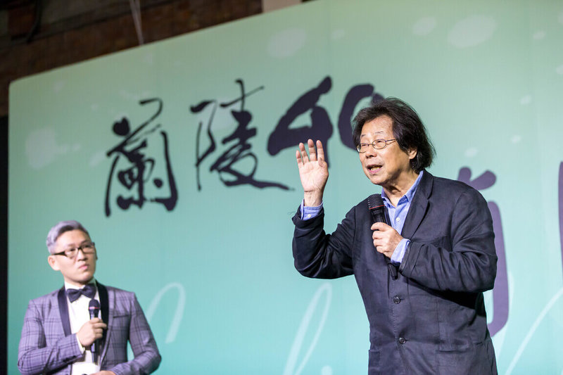 第2屆台北戲劇獎7月6日將在北藝中心舉行頒獎典禮，「特別貢獻獎」將頒發給被譽為「台灣文化推手」的吳靜吉（右），以表彰他長年在文化藝術環境、藝文學術交流等領域的卓越貢獻。（台北戲劇獎提供） 中央社記者趙靜瑜傳真  115年6月23日