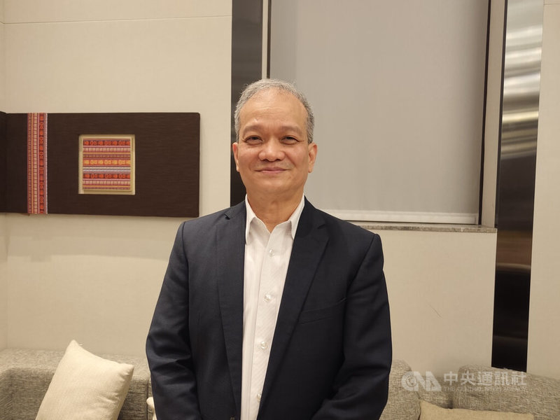燁輝25日召開股東會談展望，總經理張振武（圖）表示，雖然全球鋼鐵市場面臨供過於求與貿易壁壘升高挑戰，不過看好美國與中東市場具發展機會，加上高附加價值產品布局逐步發酵，下半年營運有機會優於上半年。中央社記者何秀玲攝　115年6月25日