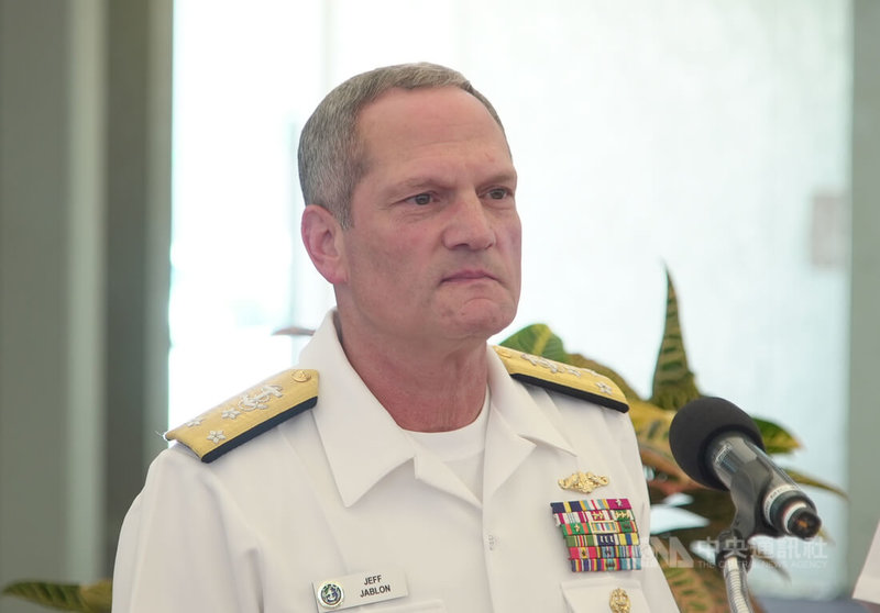 2026年第30屆環太平洋軍事演習聯合部隊指揮官賈布隆出席開幕記者會，回覆中央社記者提問時，強調美軍信奉「以實力求和平」理念，嚇阻就是透過實力維護和平的方式。中央社記者林宏翰夏威夷檀香山攝　115年6月25日