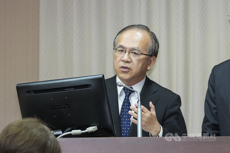 立法院交通委員會25日審查「道路交通管理處罰條例」部分條文修正草案，交通部政務次長陳彥伯（圖）就毒駕防治等相關議題答詢。中央社記者鄭清元攝　115年6月25日