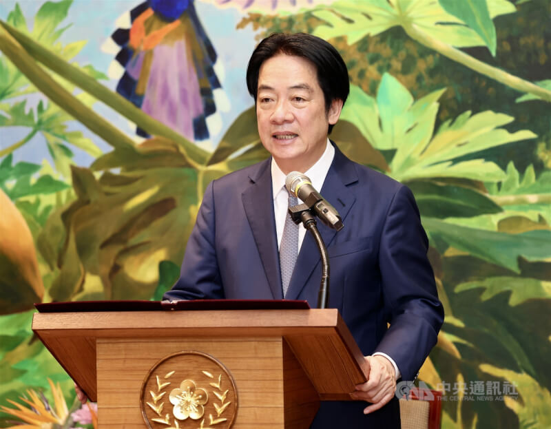 總統賴清德29日在總統府接見第50屆全國十大傑出農業專家並致詞表示，政府會持續提升冷鏈技術與防疫實力，讓台灣農產品繼續外銷到全世界。中央社記者張皓安攝　115年6月29日