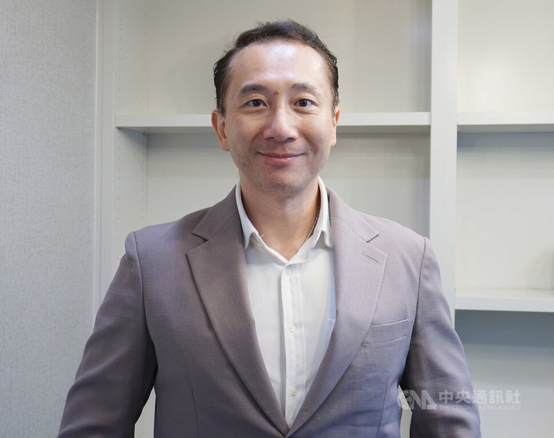南加州移民律師陳啟耕（圖）表示，最高法院判決確立出生公民權，但川普政府仍可能透過其他方式，打擊「生育旅遊」、限制赴美生子。中央社記者林宏翰洛杉磯攝　115年7月2日