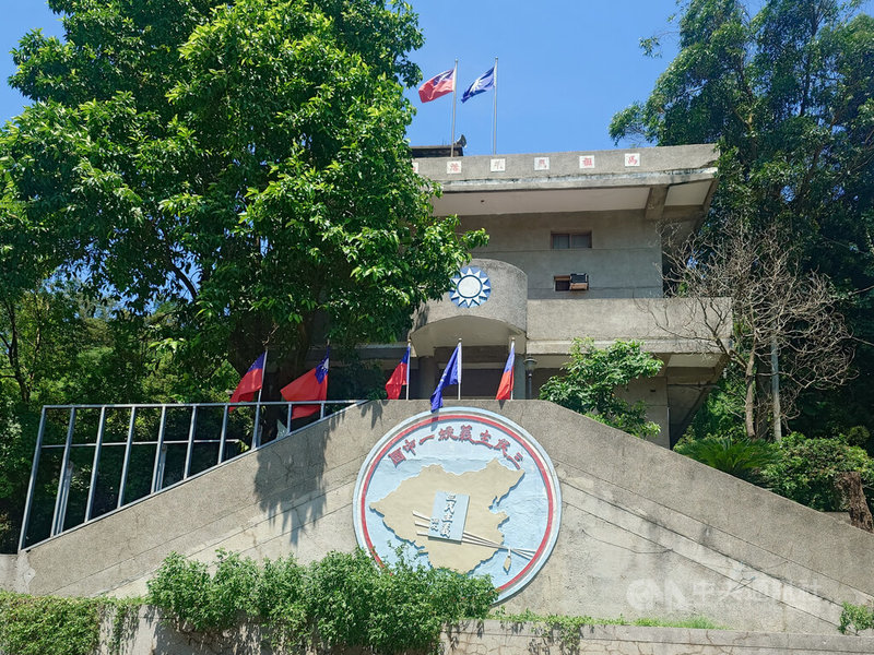 中國國民黨連江縣黨部4日上午舉行縣委員會議，會中通過議員、各鄉鄉長提名，以及鄉民代表、村長選舉作業提名登記時程、作業要點等。圖為國民黨連江縣黨部外觀。中央社記者潘欣彤攝　115年7月4日